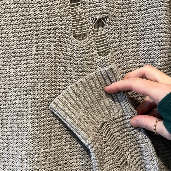 n:Philanthropy Distressed Crop Sweater M - Picture 4 of 6